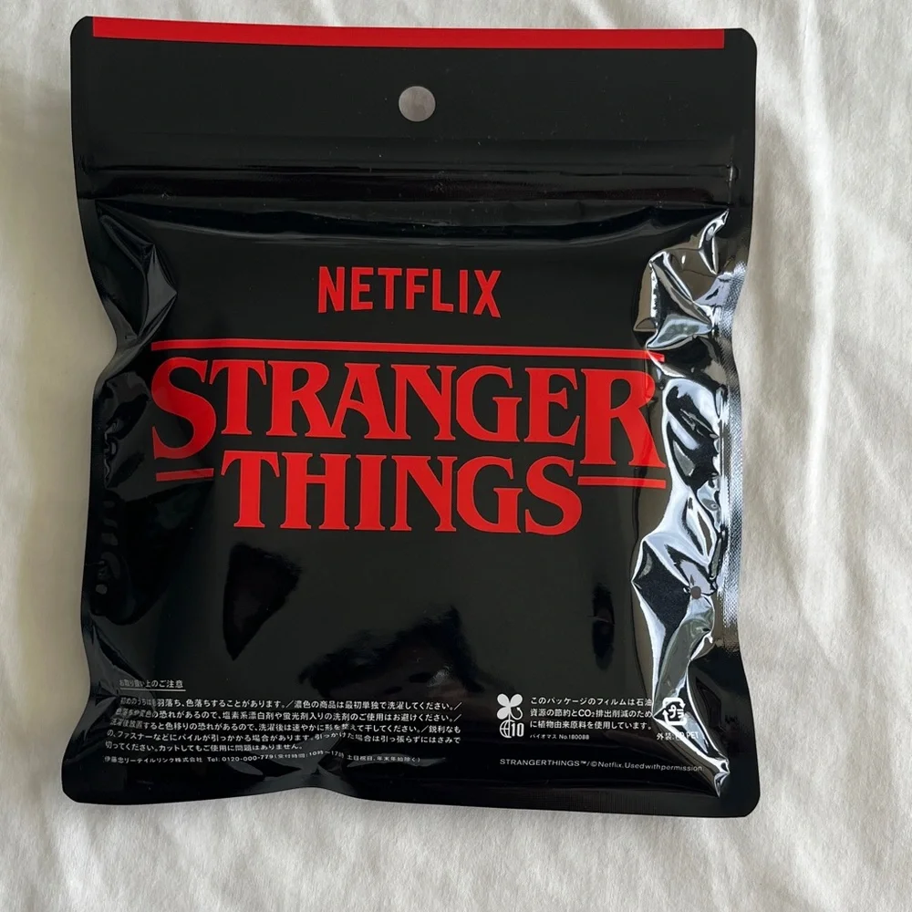 Netflix Stranger Things Hand Towel - Black, Red, Blue, Purple